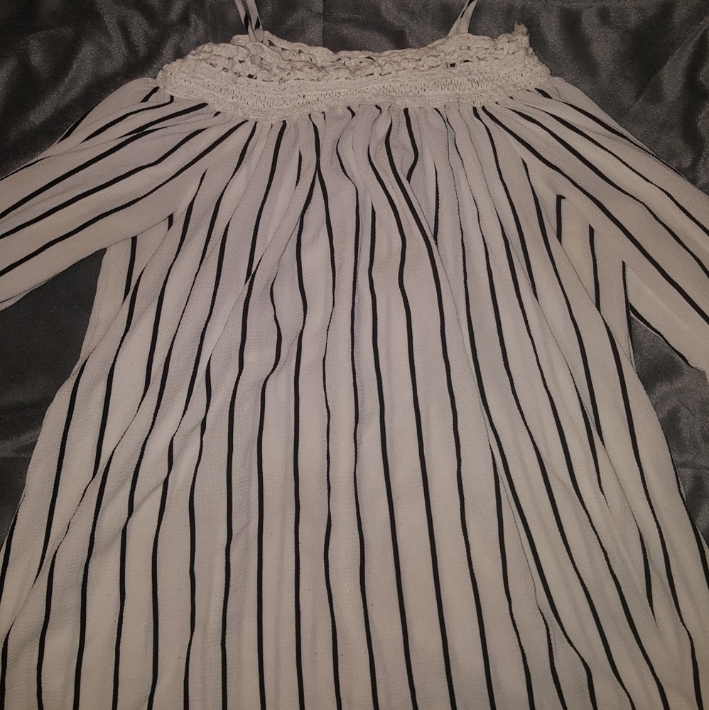 Black and White Lined Blouse